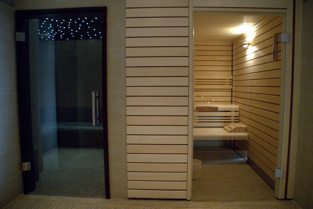 Courtyard By Marriott Hotel 4*